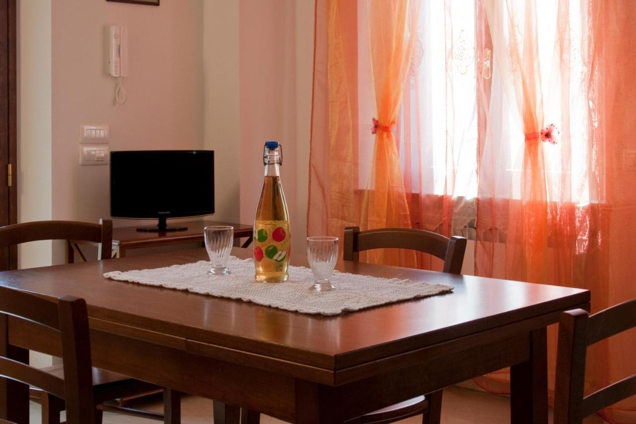 Casa Vacanze Papa Giuseppe Кортона Екстериор снимка