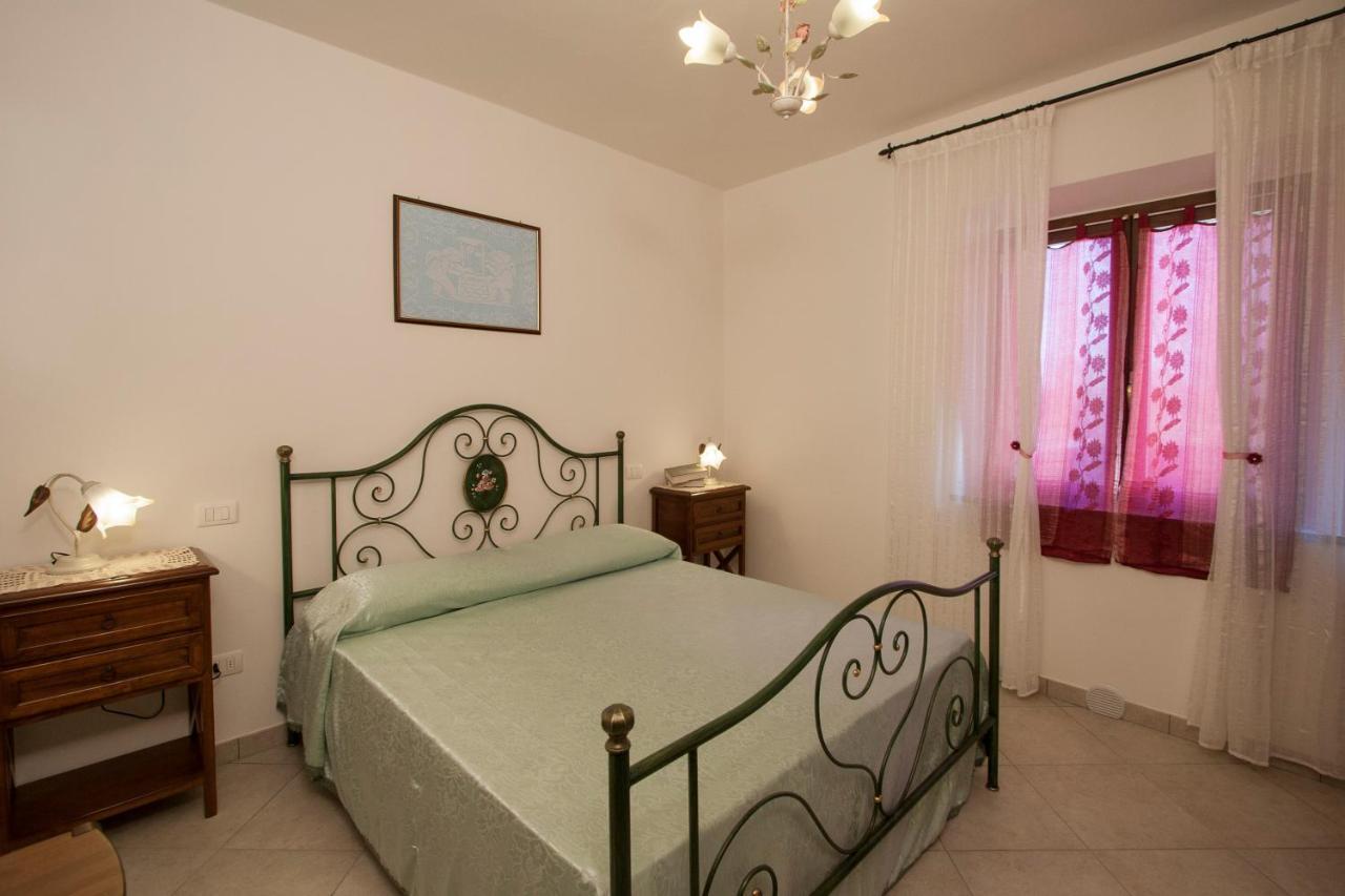 Casa Vacanze Papa Giuseppe Кортона Екстериор снимка