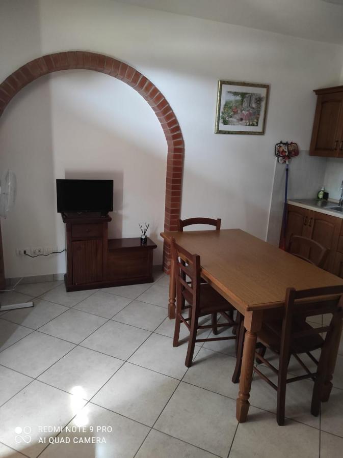Casa Vacanze Papa Giuseppe Кортона Екстериор снимка