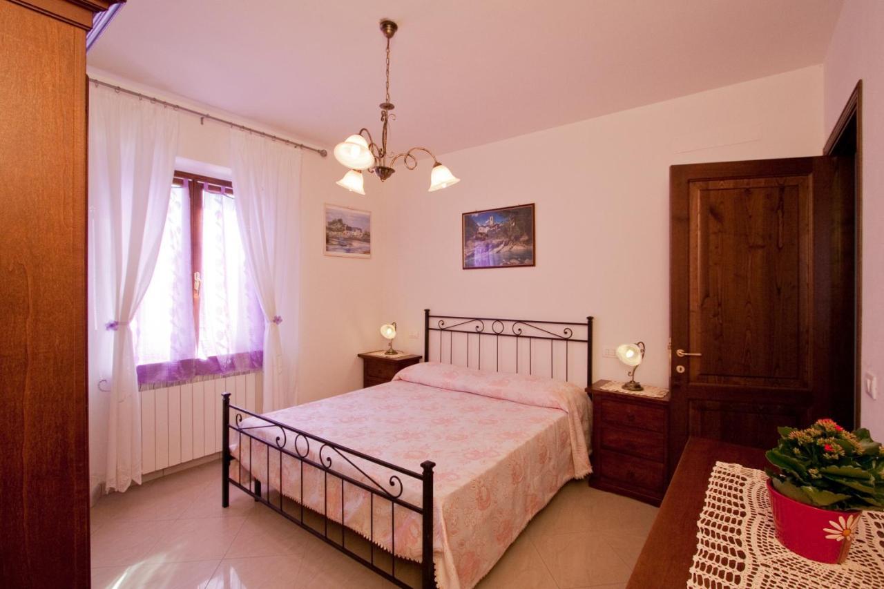 Casa Vacanze Papa Giuseppe Кортона Екстериор снимка