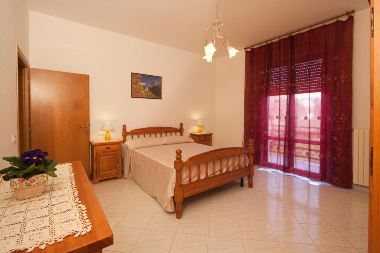 Casa Vacanze Papa Giuseppe Кортона Екстериор снимка