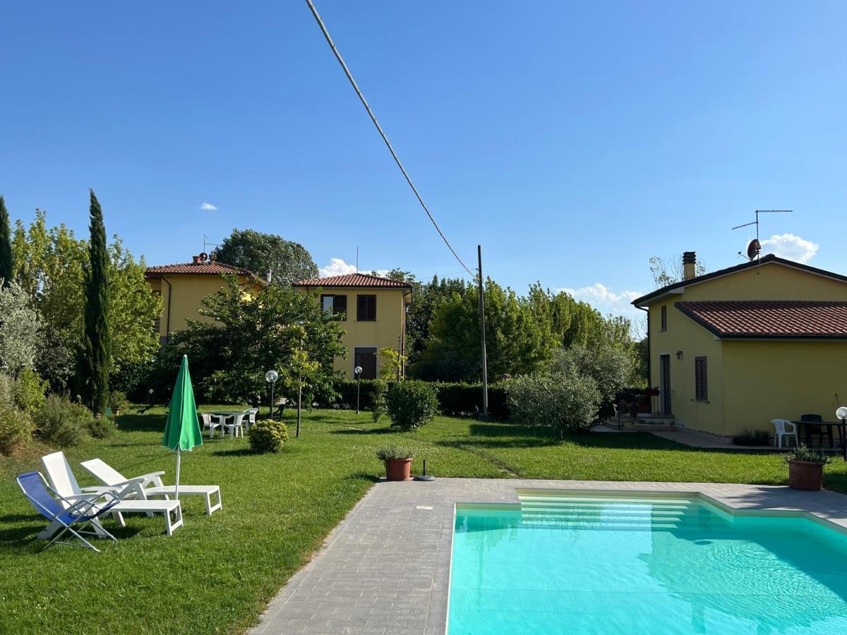 Casa Vacanze Papa Giuseppe Кортона Екстериор снимка